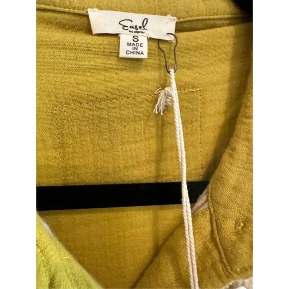 Size S Easel Beige Gauze Plaid Mix Button Up Top - Picture 9 of 10